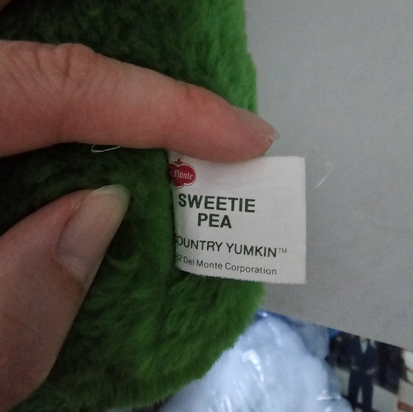 Set of 3 Del Monte "Country Yumkin" stuffed animals - Picture 2 of 4